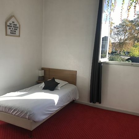 Citotel Hotel Le Chapon Fin 브리브라가야르드 외부 사진